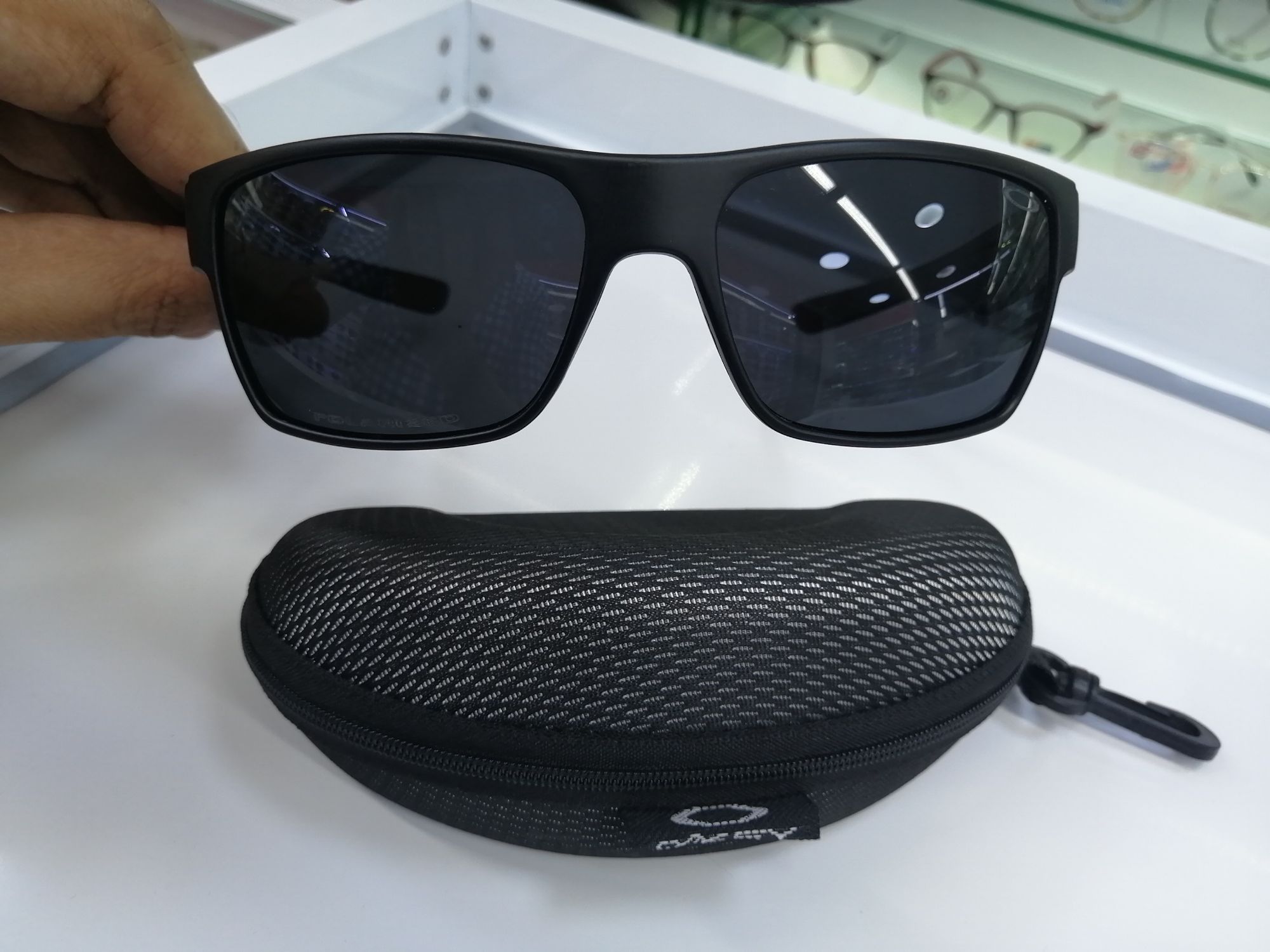 Oakley Men's Sunglasses at Best Price in Myanmar 