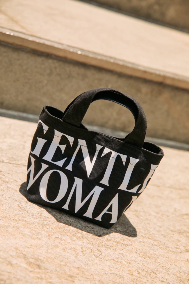 ✨Best seller gentlewoman GW Micro canvas tote bag, good use